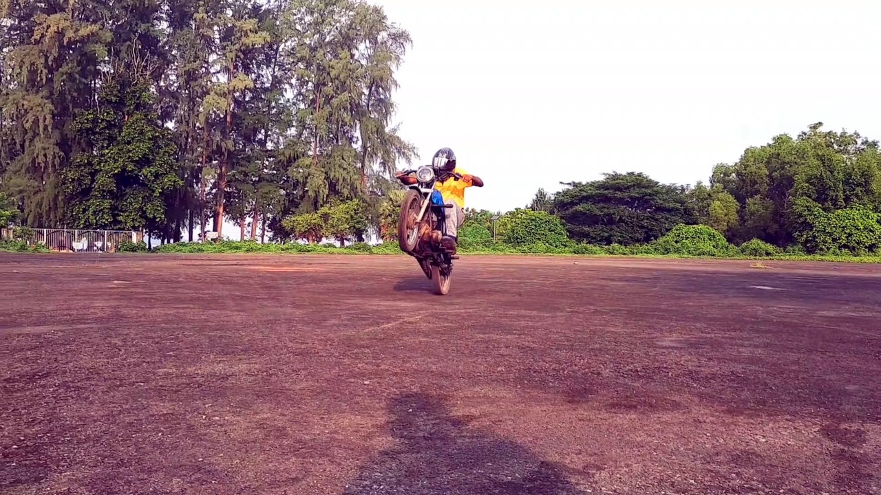 One wheel game | wheelie | AMR Addiction