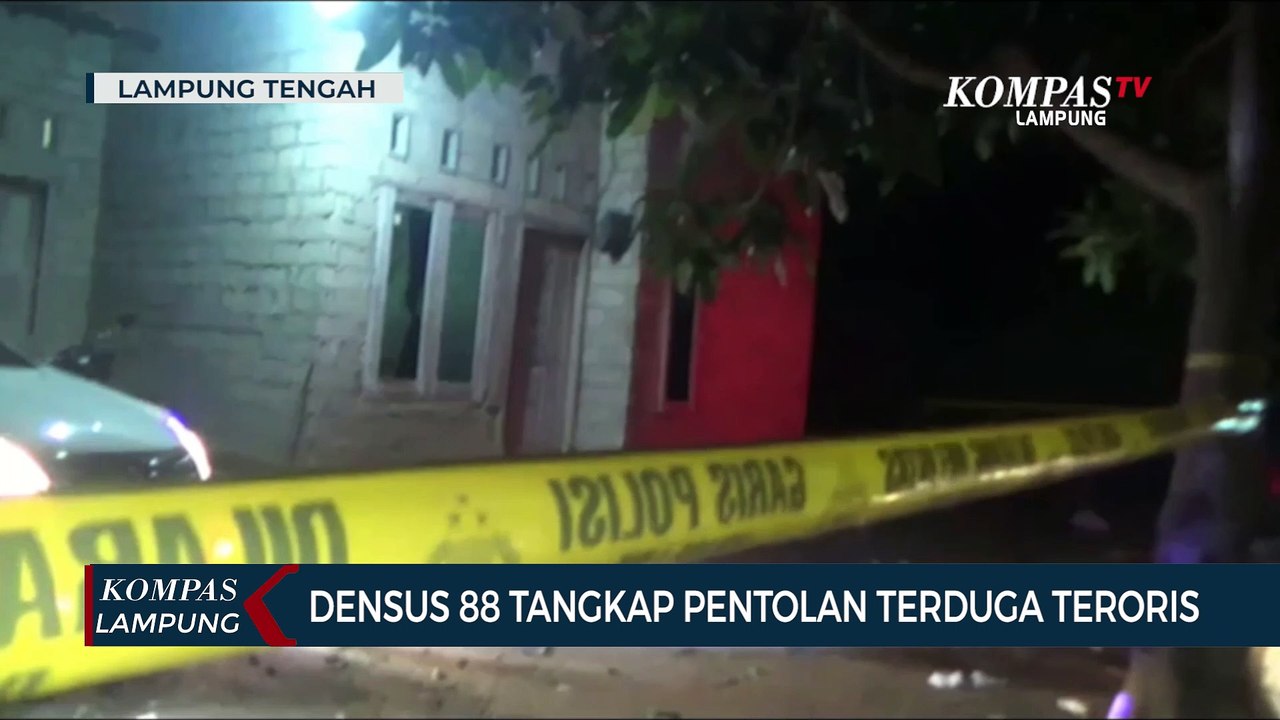 Densus 88 Tangkap Terduga Teroris di Lampung Tengah