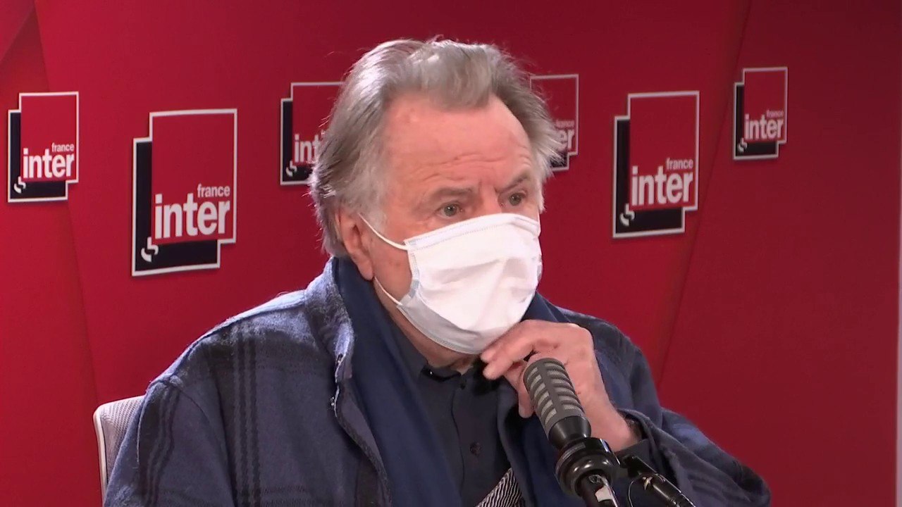 Régis Debray : "On peut faire énormément avec les petits trucs qui nous changent la vie ! Le smartphone, la capsule de café. Je n'ai pas de mépris pour les petites choses. Il y a des petites choses qui ont des conséquences sur les grandes choses."
