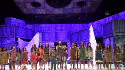 İZMİR - Genç yetenek Ege, Uluslararası Müzik Festivali'nde Türkiye'yi temsil ediyor