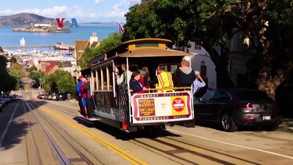 Restoran Pizza Berdayakan Komunitas Tuli