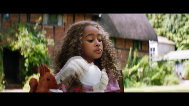 Angelina Jolie sorprende con su cambio de look en 'Érase una vez...'