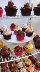 A Langon (Gironde), Johanna Goëgel, de JSG Cake Design, lance la vente de cupcakes à emporter