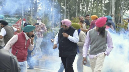 Massive face-off between police and farmers at Ambala