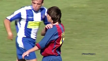 Only Lionel Messi Can Play Like THIS at the Age of 14  !