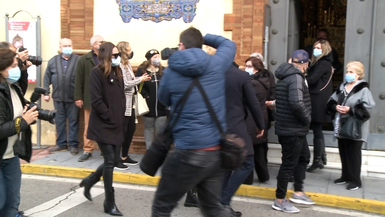 Irene Rosales se despide de su padre sin la presencia de Isabel Pantoja