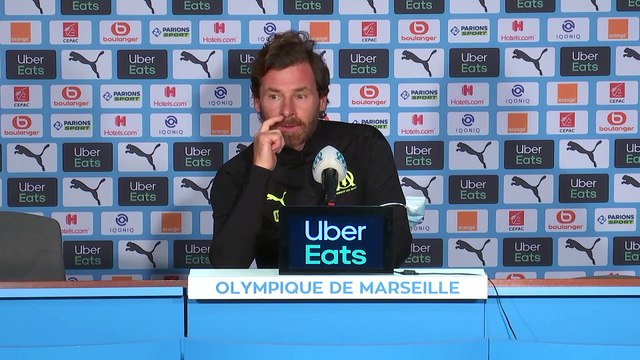 12e j. - Villas-Boas aux journalistes : “Je vous aime”