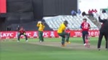 De Kock almost takes out team-mat Du Plessis with monster shot
