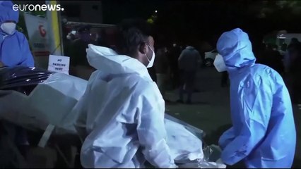 فيديو: مقتل 5 مصابين بكوفيد-19 في حريق بمستشفي في الهند