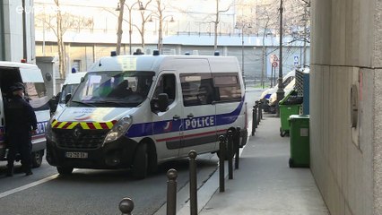 Γαλλία: Υπό κράτηση τέσσερις αστυνομικοί για χρήση υπέρμετρης βίας