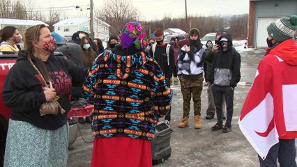 27 nov LPM manifestation Listuguj - Topo