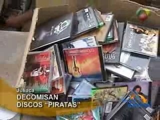 DECOMISAN DISCOS “PIRATAS”- JULIACA