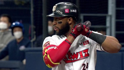 'PO 탈락 아쉬움' KT, 시상식 시즌은 주인공 / YTN