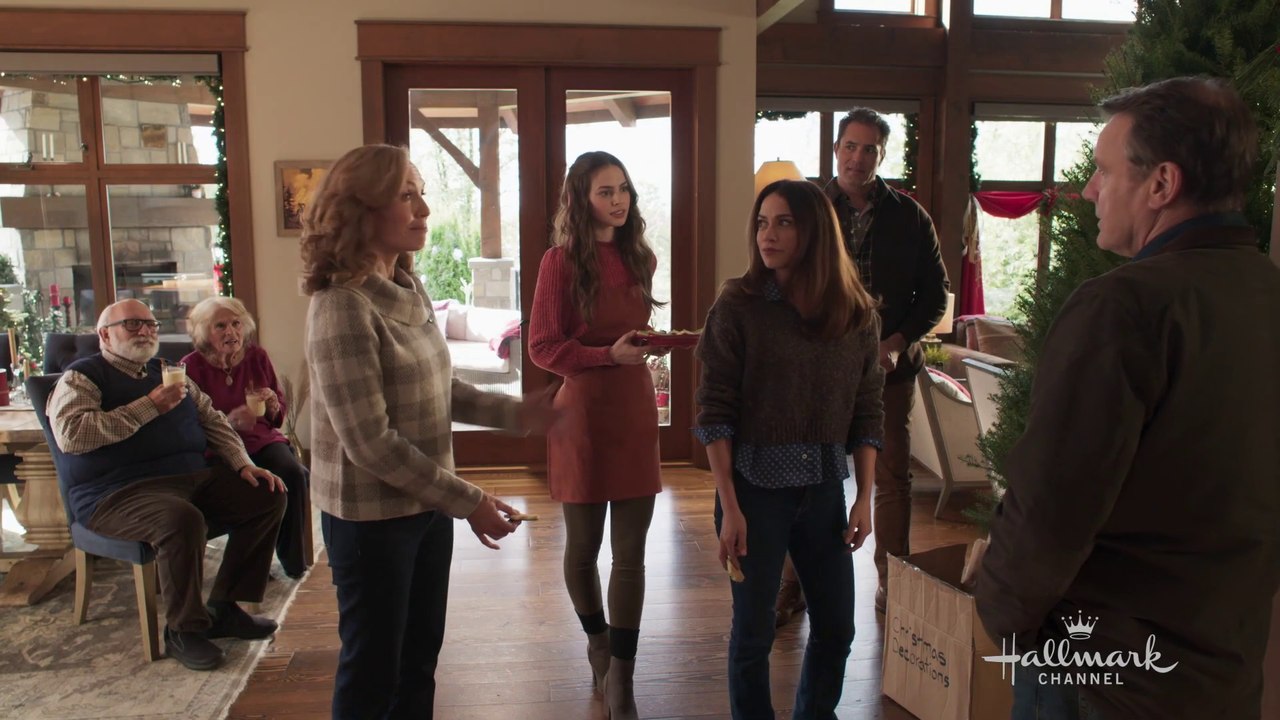 Five Star Christmas (2020) Preview + Sneak Peek Comedy, Romance Movie Hallmark Channel