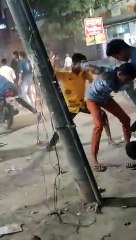 कानपुर में बेखौफ हुए गुंडे, आधा दर्जन गुंडों ने एक युवक को पीट-पीट कर किया अधमरा
