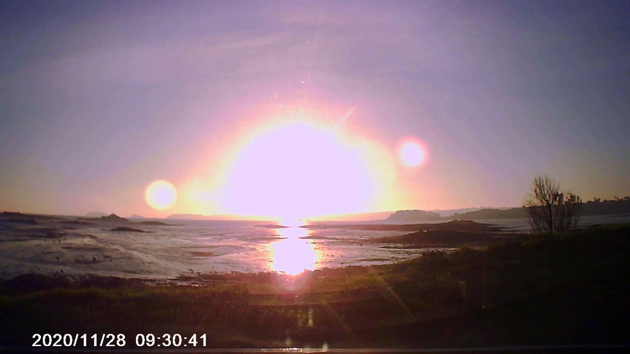 lever de soleil sur la plage Bretagne nord HD