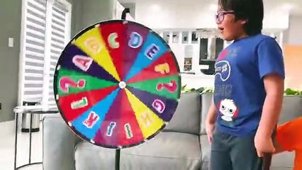 Spin the Wheel Drawing Animals Challenge