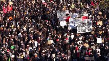 Nach Schockvideo: Mehr als 130.000 protestieren gegen Polizeigewalt