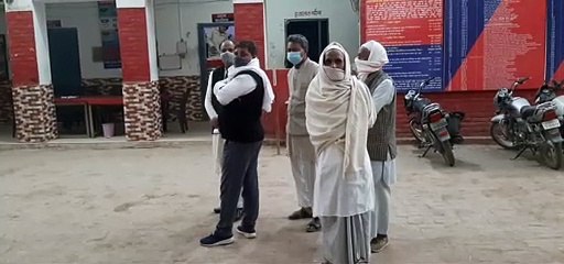 बस में बैठे व्यक्ति की जेब से जेबकतरो ने उड़ाई 31 हजार की नगदी