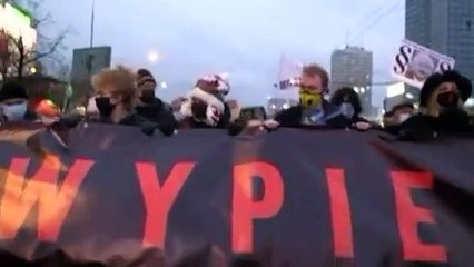 La Polonia in strada per il diritto all'aborto