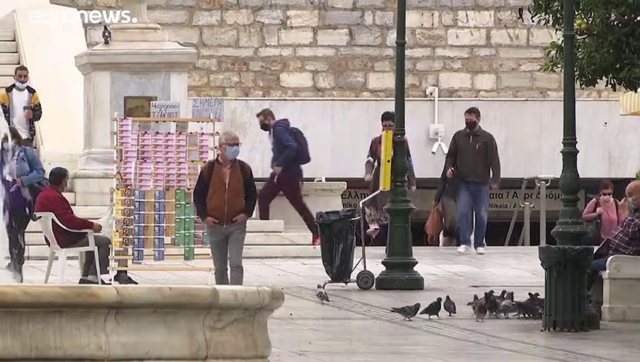 Ελλάδα: Κάτω από τα 1.000 τα νέα κρούσματα - Ξεπέρασαν τους 3.000 οι νεκροί