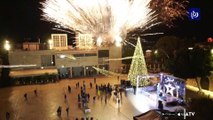 إضاءة شجرة الميلاد في عدة مدن إيذاناً ببدء موسم الأعياد