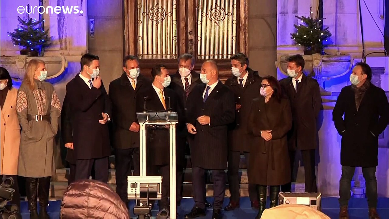 Empate técnico entre conservadores y socialistas en las elecciones de Rumanía