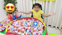 Suri and Annie Pretend Play with Giant Surprise Eggs Toy Store - kids videos
