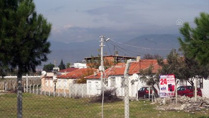 BALIKESİR - Edremit ilçesinde bazı binalar karantinaya alındı