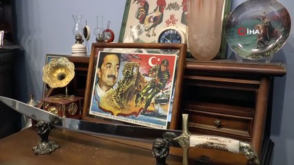 Çocukluğundan Beri Topladığı Antika Eşyalar Dükkan Açtırttı