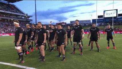 Yeni Zelanda milli ragbi takımından Maradona için Haka dansı
