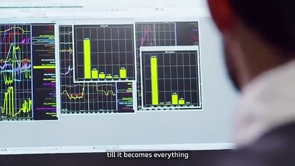 بالفيديو: الدراجة النارية الأقوى في التاريخ من دوكاتي