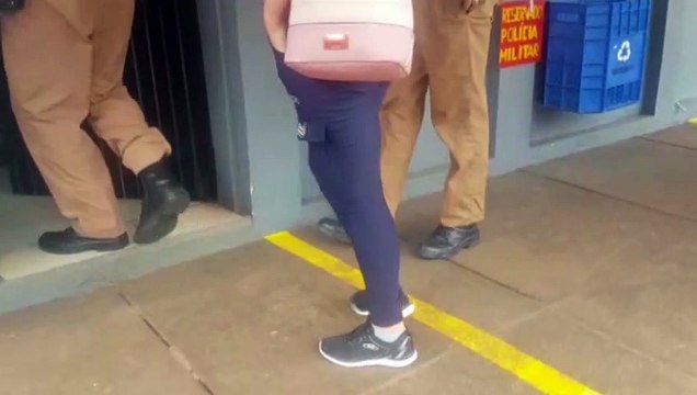 Em briga de casal, homem é ferido com golpe de faca e ambos são levados à Delegacia