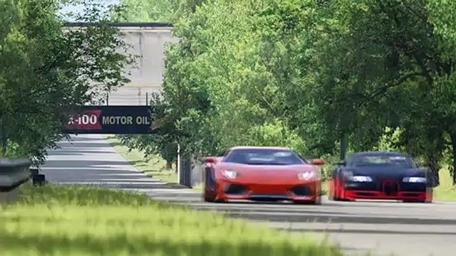 Lamborghini Aventador LP700-4 vs Bugatti Veyron 16.4 SS at Monza Full Course