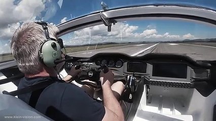 بالفيديو: سيارة تتحول إلى طائرة في 3 دقائق فقط!