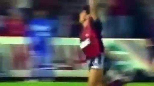 L'incroyable similitude entre un but de Maradona et le but de Messi contre Osanuna le 29 Novembre et l'hommage de Messi