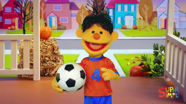 Knock Knock Trick Or Treat #2 _ featuring Super Simple Puppets _ Halloween Song for Kids-Vocals