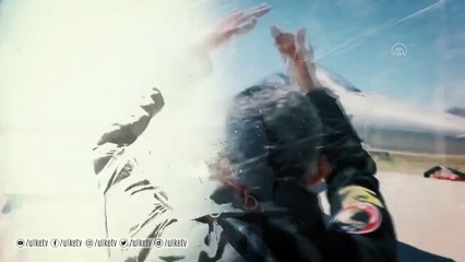 “Ay Yıldızımızın aşkıyla yüce devletimizin emrinde, asil milletimizin hizmetindeyiz”