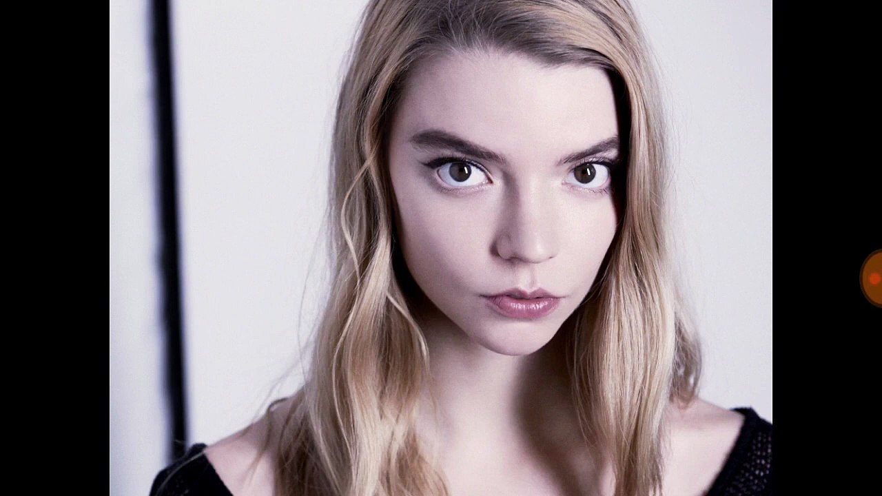 Anya Taylor-Joy Says She's Too Weird-Looking and Not Beautiful Enough ...