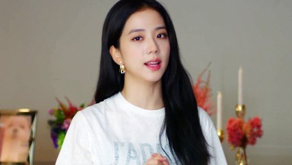 Blackpink Jisoo Watching the Dior Spring-Summer 2021 Show