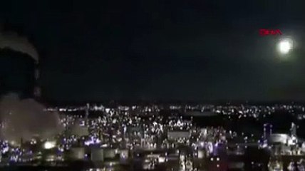Atmosfere giren göktaşının patladığı an kamerada!