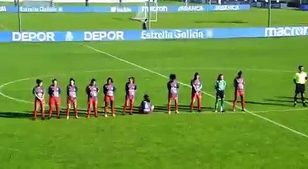 Una futbolista no guarda el minuto de silencio por Maradona
