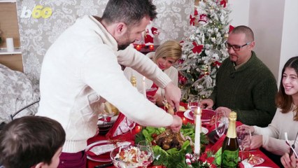 Here’s How to Manage Holiday Visits During a Pandemic