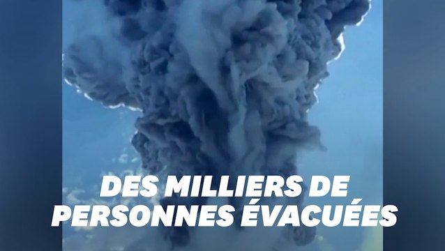 En Indonésie, l'impressionnante éruption du volcan Lewotolo