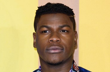 John Boyega revela que só se apaixonou uma vez até hoje