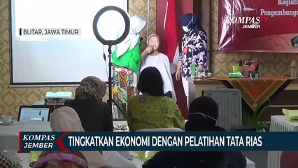 Tingkatkan Ekonomi Warga Dengan Pelatihan Tata Rias