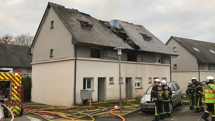 Un incendie ravage un immeuble