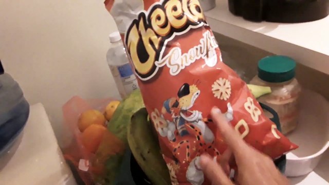 Limited Ed Cheetos Snowflakes White Cheddar