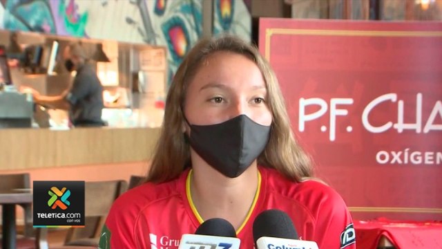 td7-herediano-anuncio-renovacion-de-gloriana-villalobos-301120