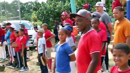Nick Ahmed's Life Changing Trip To The Dominican Republic